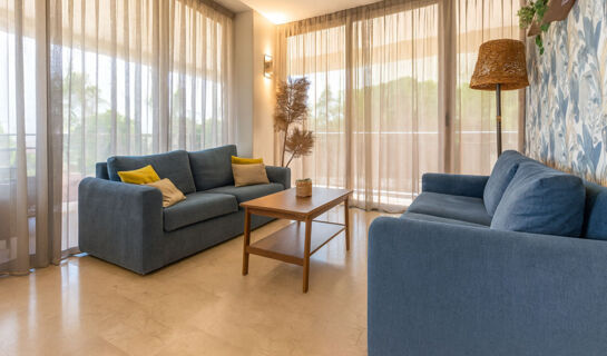 HOTEL AVILA IN Torre Pedrera (RN)