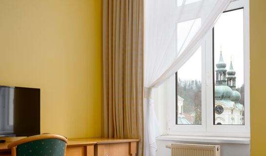 WELLNESS HOTEL JEAN DE CARRO Karlovy Vary