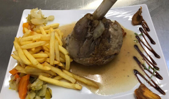 HÔTEL RESTAURANT LES CYGNES Villers-le-Lac