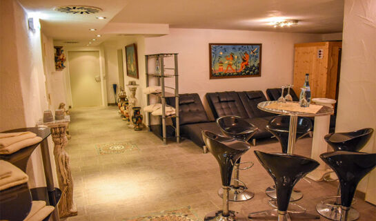 HOTEL UND RESTAURANT NEHRENER HOF (B&B) Nehren
