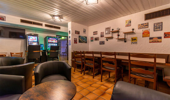 HOTEL UND RESTAURANT NEHRENER HOF (B&B) Nehren