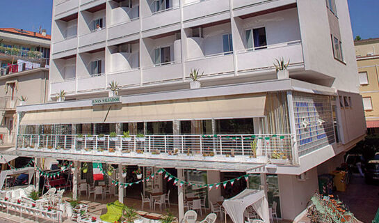 HOTEL SAN SALVADOR Igea Marina (RN)