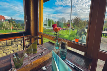 HÔTEL RESTAURANT LES CERNETS VAL-DE-TRAVERS Les Verrières