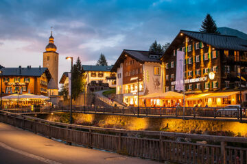 HOTEL TANNBERGERHOF (B&B) Lech am Arlberg