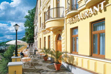 WELLNESS HOTEL JEAN DE CARRO Karlovy Vary