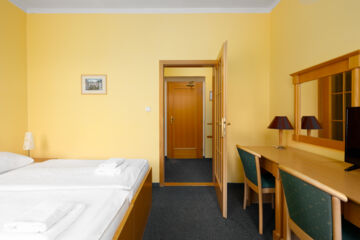 WELLNESS HOTEL JEAN DE CARRO Karlovy Vary