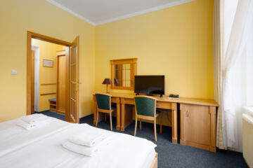 WELLNESS HOTEL JEAN DE CARRO Karlovy Vary