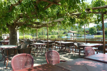 HÔTEL RESTAURANT LES CYGNES Villers-le-Lac