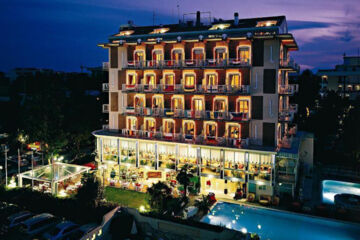 HOTEL TRIDENTUM Cesenatico