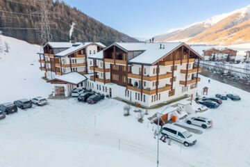 HOTEL HUBERTUS Obergesteln