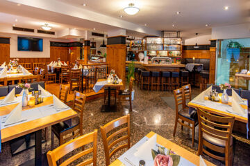HOTEL UND RESTAURANT NEHRENER HOF (B&B) Nehren