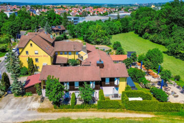 HOTEL UND RESTAURANT NEHRENER HOF (B&B) Nehren