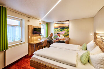 LANDHOTEL 